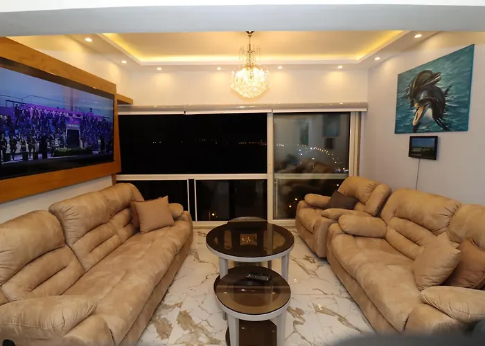 Beach Luxury Mamoura Private Beach