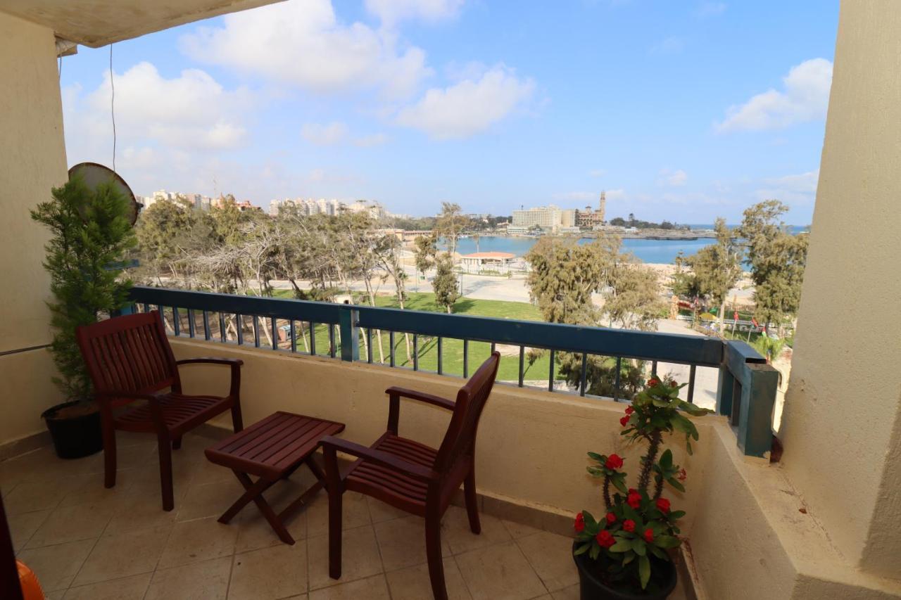 Luxury Mamoura Private *