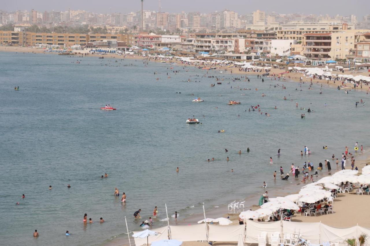Apartment Luxury Mamoura Private
