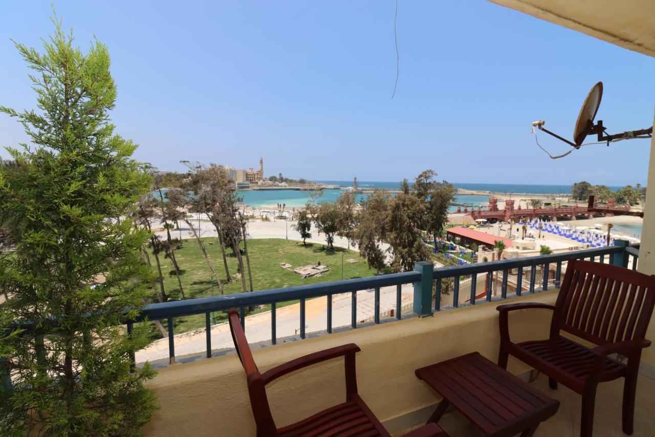 Apartment Luxury Mamoura Private Alexandria